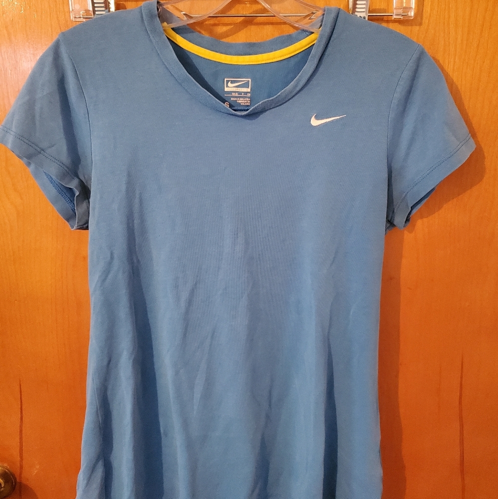 Sz S Blue Nike Athletic Tee